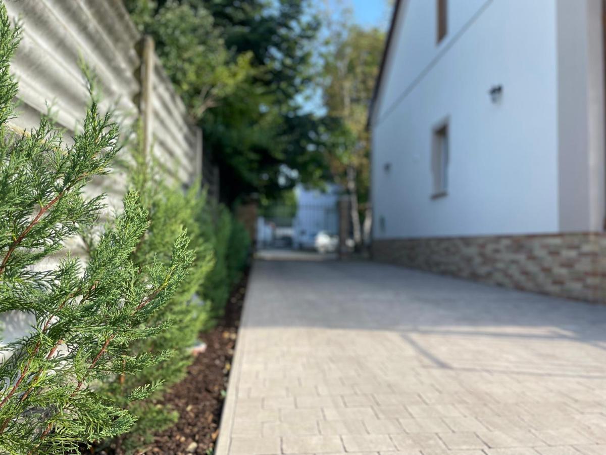 Voeroesmarty Apartmanhaz Makó Zewnętrze zdjęcie