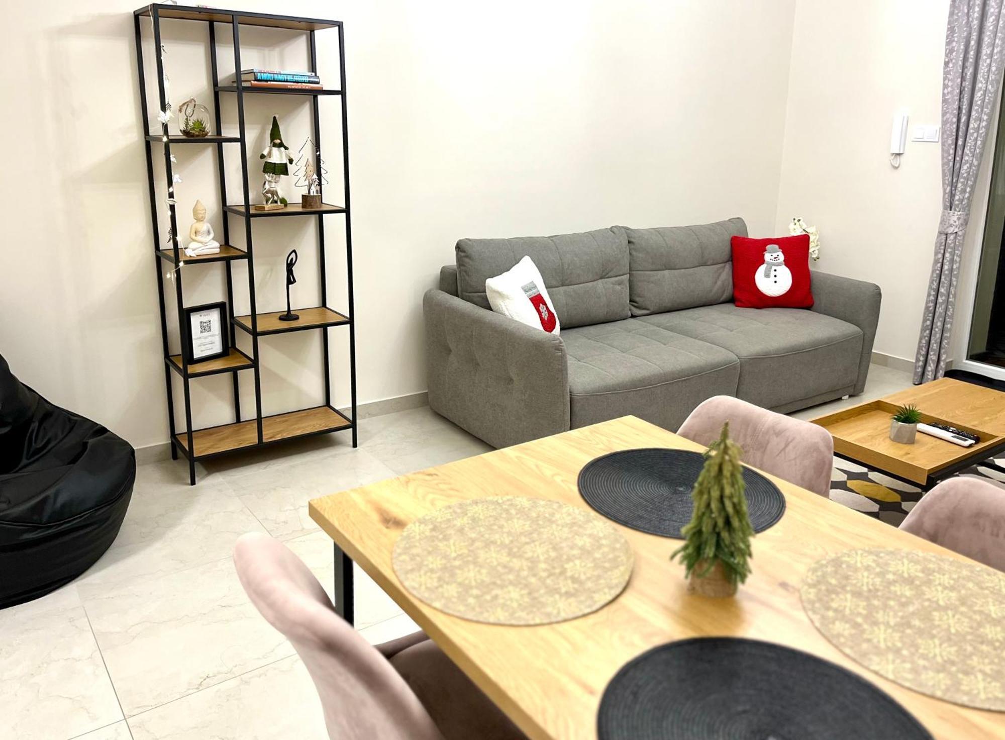 Voeroesmarty Apartmanhaz Makó Zewnętrze zdjęcie