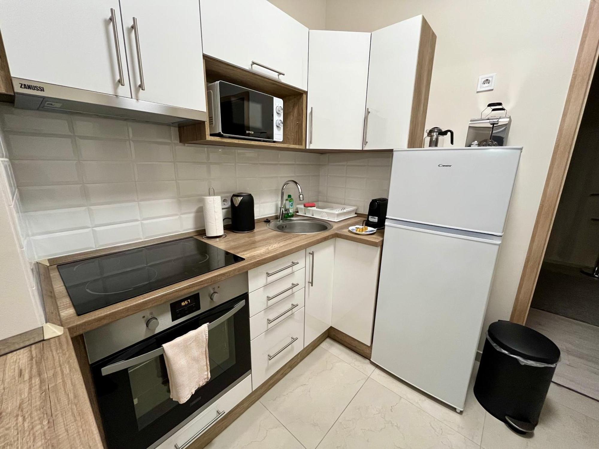 Voeroesmarty Apartmanhaz Makó Zewnętrze zdjęcie